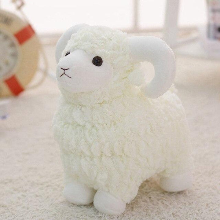 Skanto | Lang Horn Ramskinn Plushie | Begrenset Lager