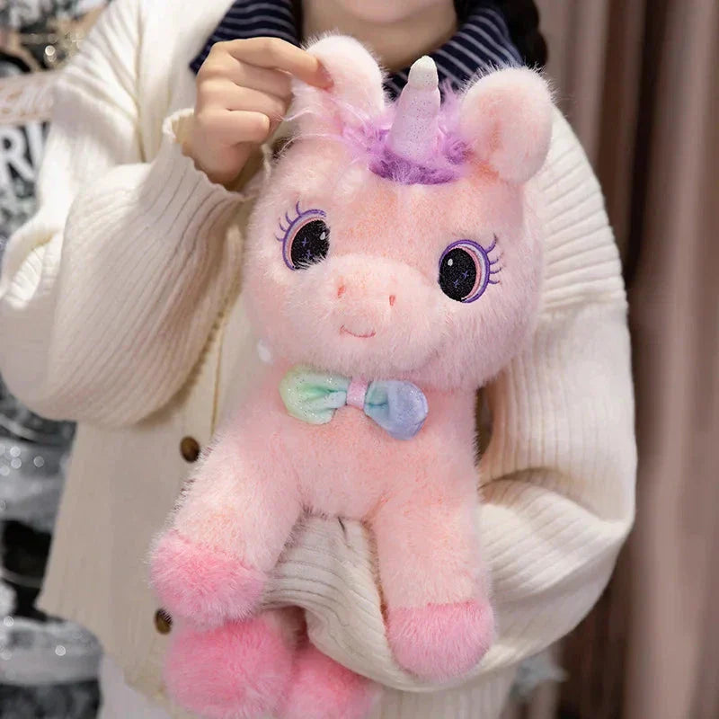 Skanto | Mild Regnbue Enhjørning Plush