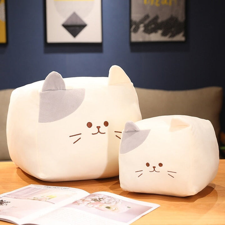Skanto | Kawaii Svart Hvit Kube Katt Plysjdyrene