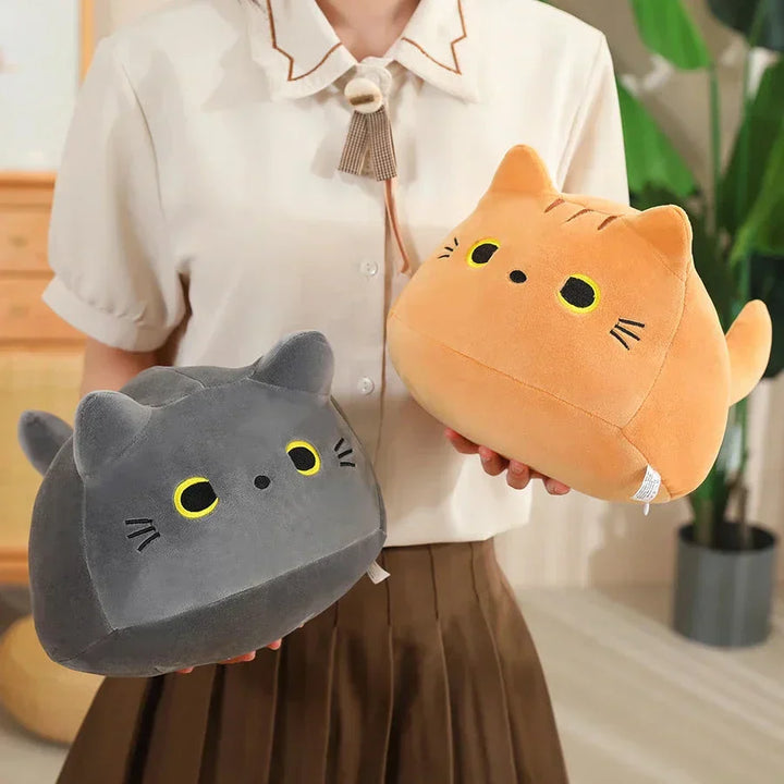 Skanto | Kawaii Chunky Katt Plushies med Kattunger