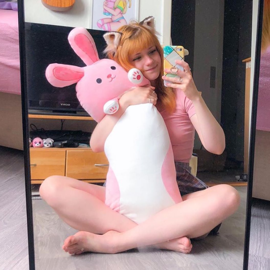 Skanto | Lang Snuggle Buddies Plushie Kolleksjon