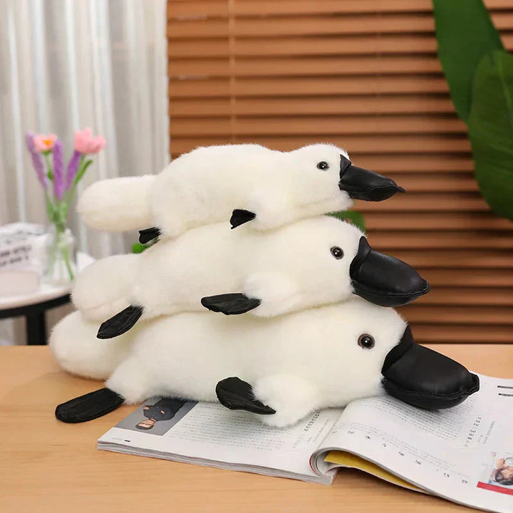 Skanto | Pleep det fluffy brune og hvite nebbdyr-plush