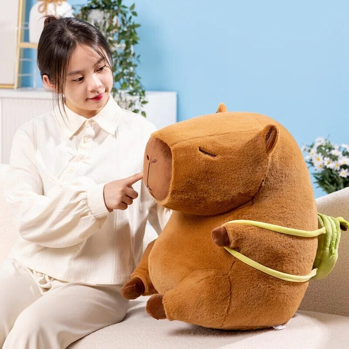 Skanto | Den Kawaii Capybara med Mini Avocado Rygsekk Plushie