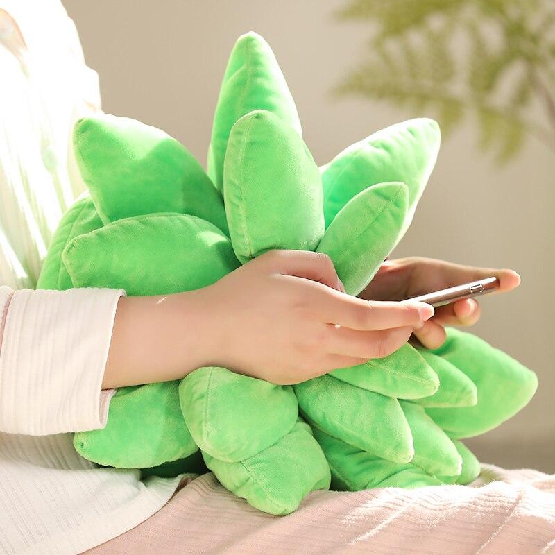 Skanto | Livlig Saftig Plush Squad