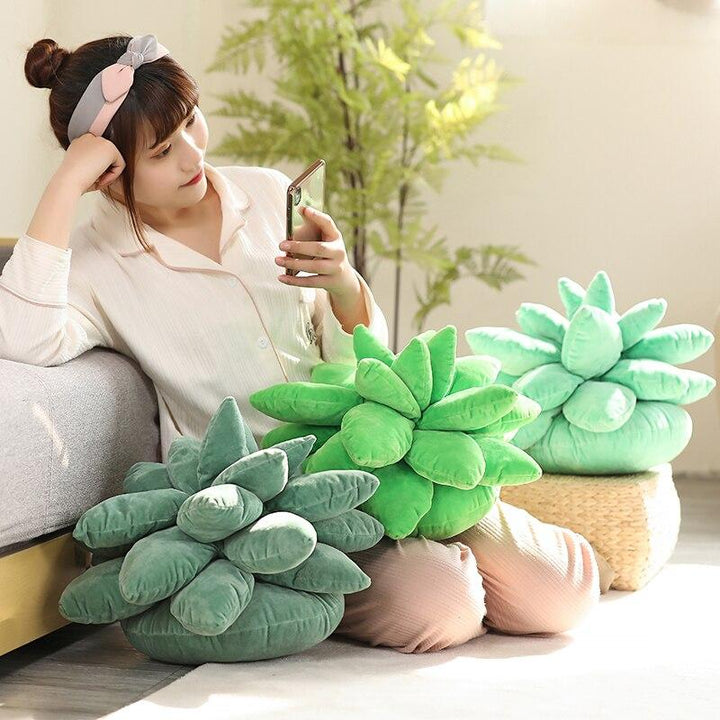 Skanto | Livlig Saftig Plush Squad