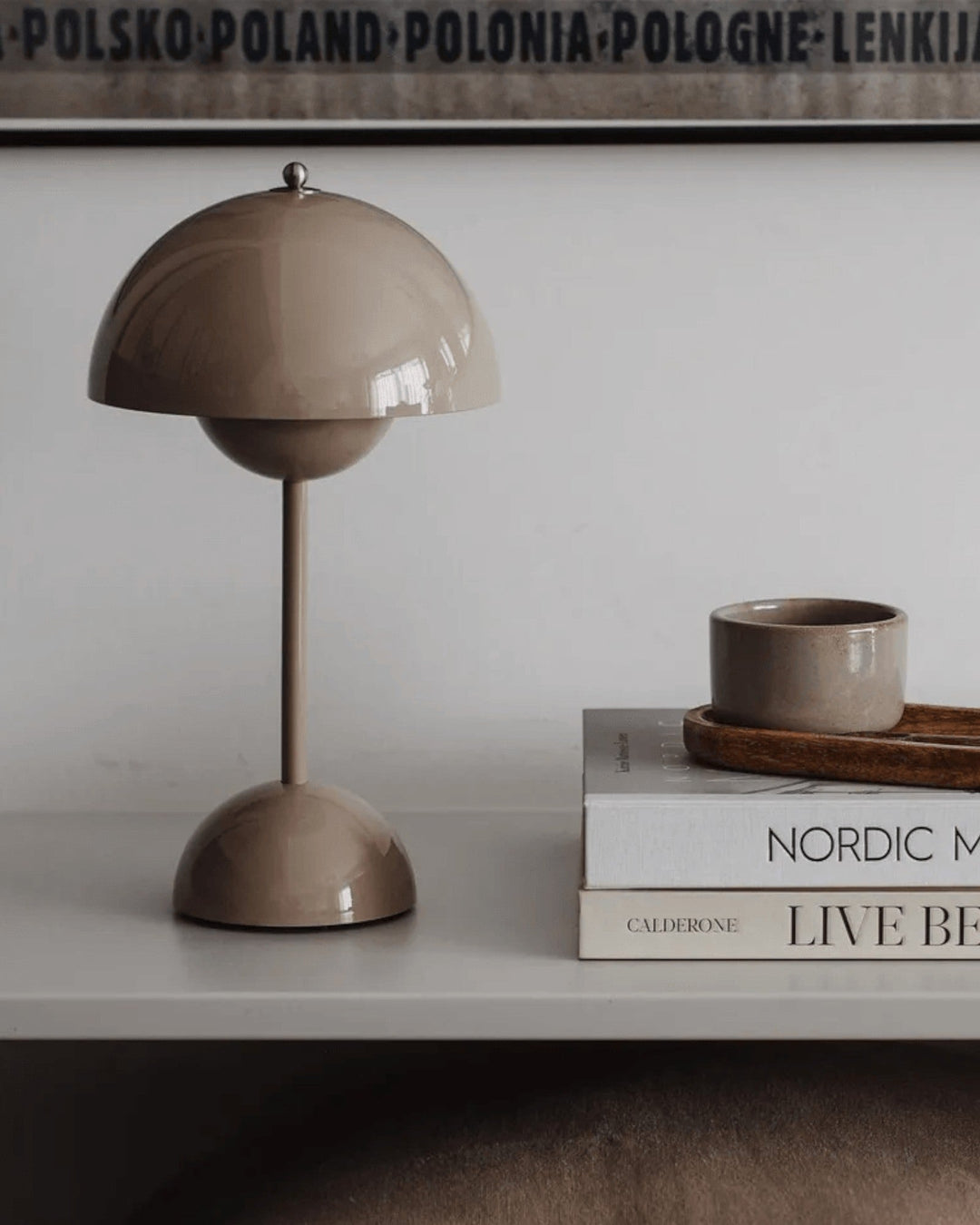 Skanto | Dimbar LED Lampe – Elegant og Funksjonell Belysning