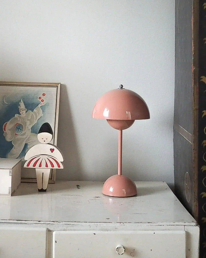 Skanto | Dimbar LED Lampe – Elegant og Funksjonell Belysning