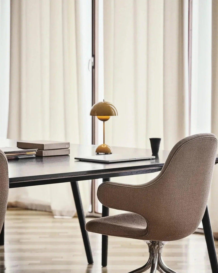 Skanto | Dimbar LED Lampe – Elegant og Funksjonell Belysning