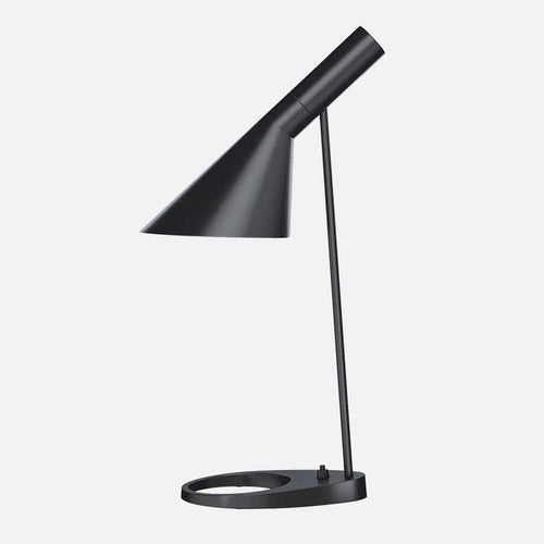 Moderne Stål Nattbordslampe med Berøringsfølsom LED Design | Skanto