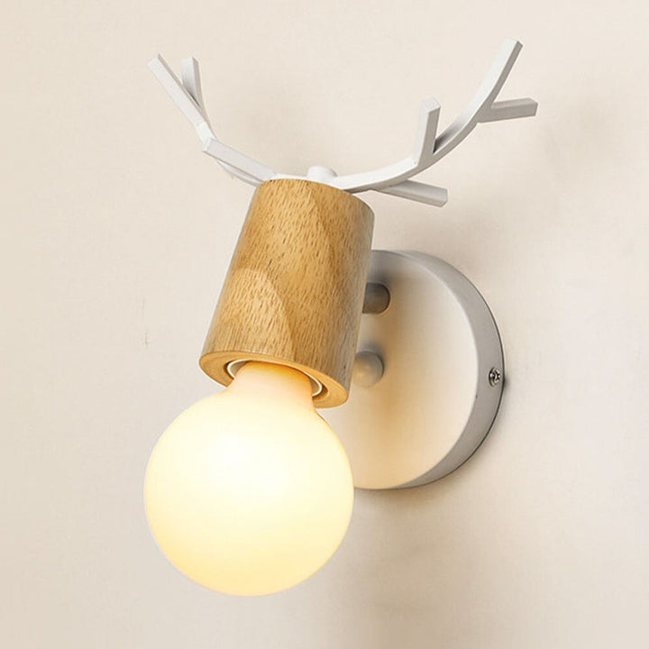 Deer Antler Vegglampe i Nordisk Stil Design | Skanto