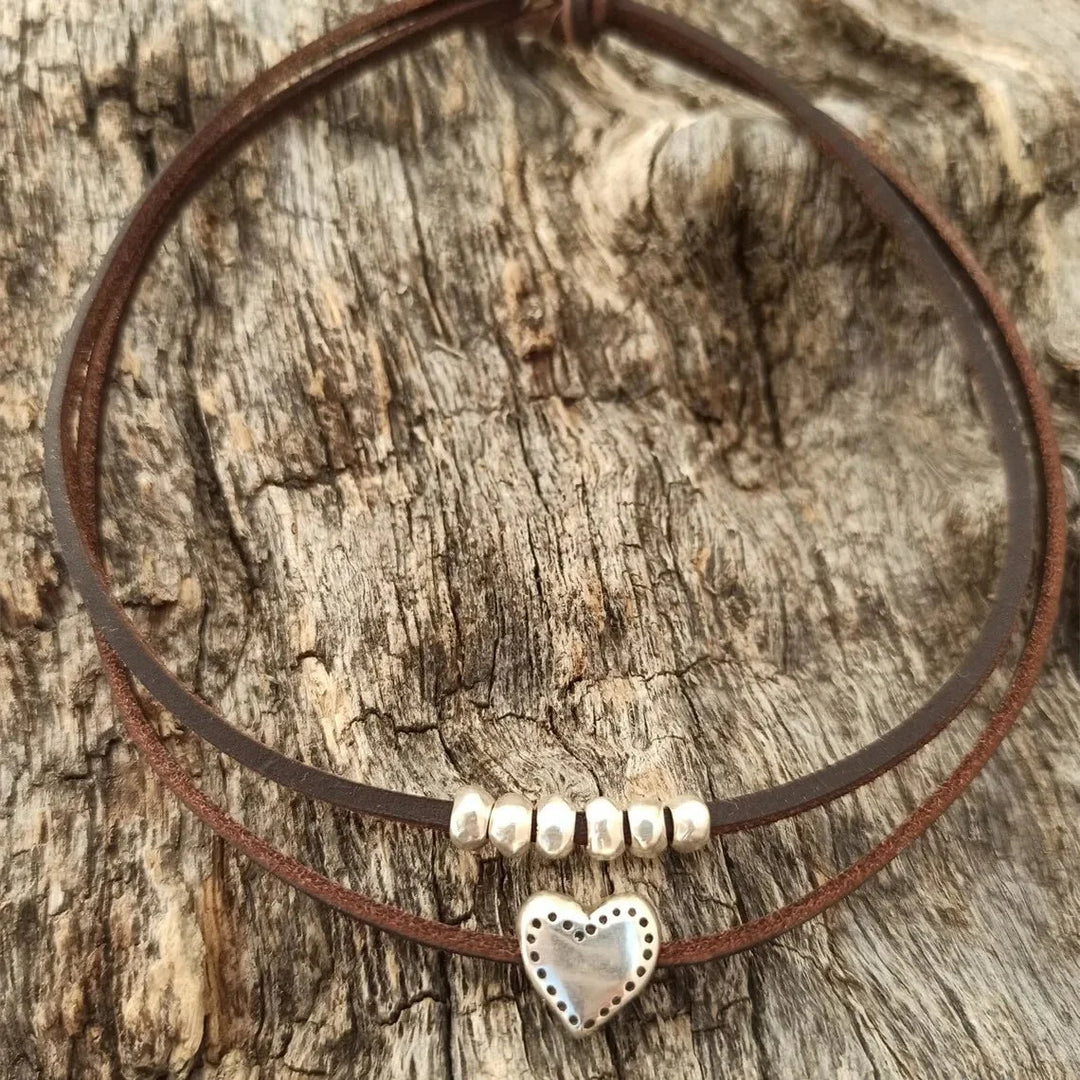 Skanto | Lagdelt Lær Hjerte Choker Smykke