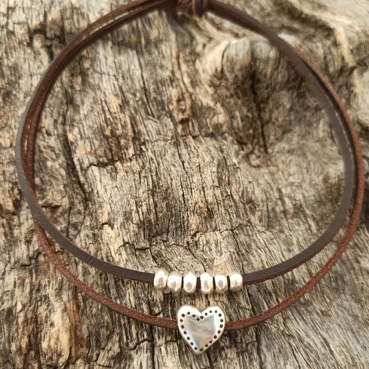 Skanto | Laget lærhjerte choker-halskjede