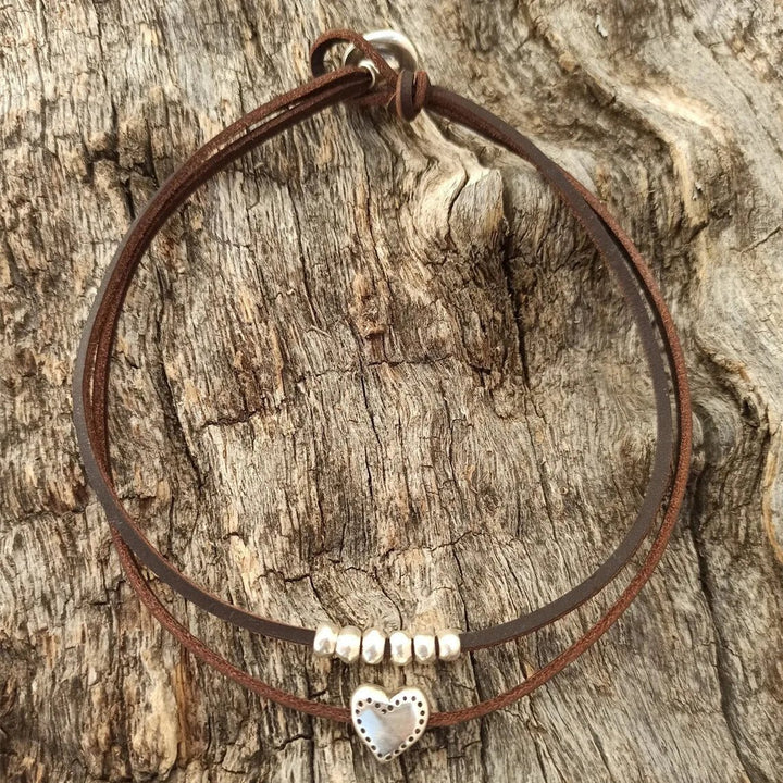 Skanto | Lagdelt Lær Hjerte Choker Smykke