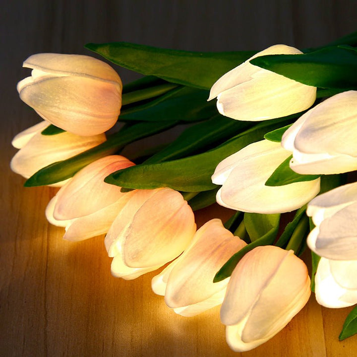 Skanto | Dekorativ LED Tulipan Bordlampe – Florima