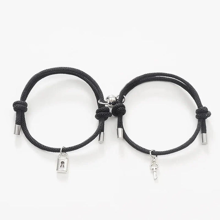 Skanto | Lås og Nøkkel Magnetisk Tau Armbånd Sett