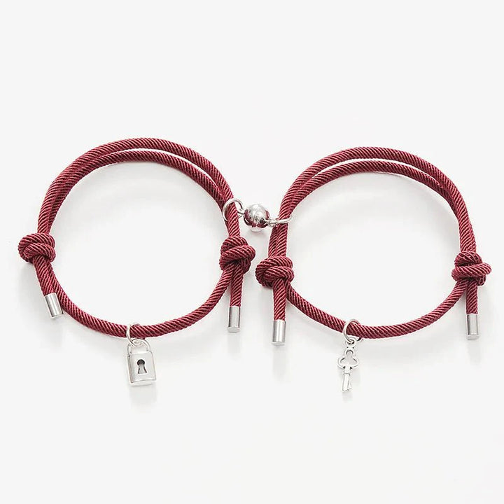 Skanto | Lås og Nøkkel Magnetisk Tau Armbånd Sett