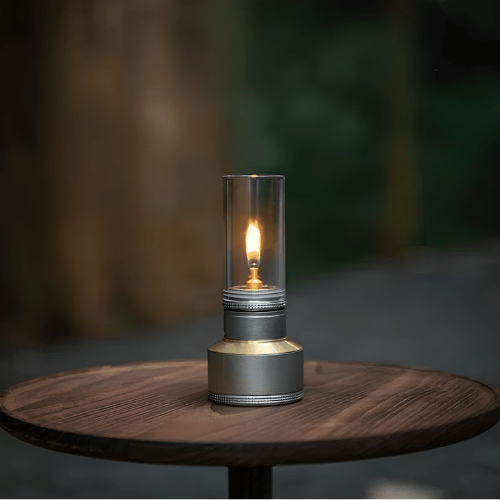 Skanto | LUMETRA – Justerbar butan campinglampe for fleksible lysinnstillinger