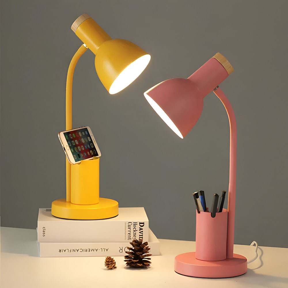Skanto | LumoDesk – LED bordlampe med pennholder for organisering og belysning