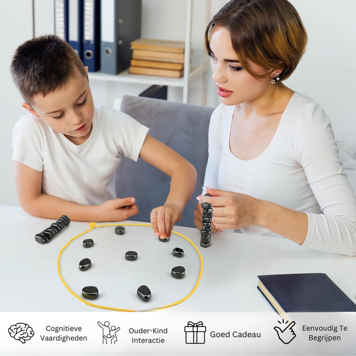Skanto | Magnetisk Reise Sjakk Sett for Smart Underholdning - CheckMate