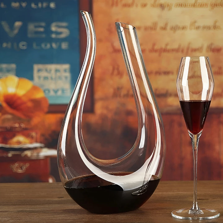 Vinkaraffel med perlator – Håndbrygget og stilig – 1500 ml for bar og hjem – Blyfritt glass