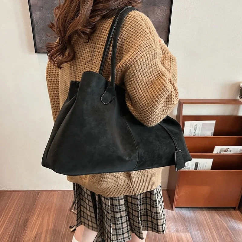 Skanto | Nakoo Luxe Tote Bag | Stilig og romslig veske for daglige nødvendigheter