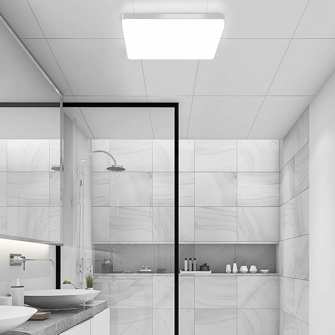 Firkantet LED-taklampe – Jevnt, behagelig lys | Passer for stuer og bad