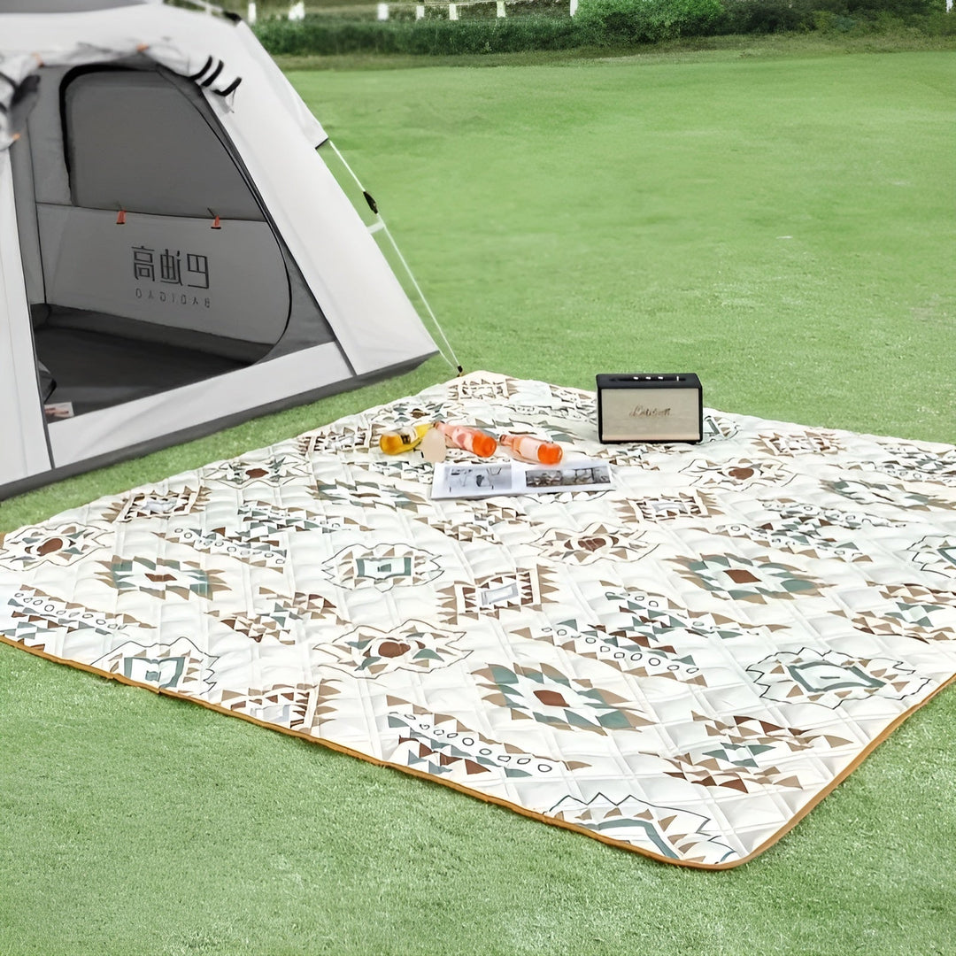 Picnic teppe med rutet mønster – Vanntett & Foldbar | Ideell for Park, Strand & Camping | Skanto