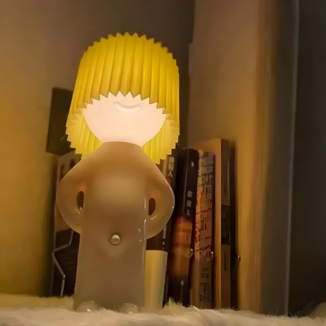 Skanto | Sassy Boy Creative Table Lamp – Unik belysning for soverom og stue