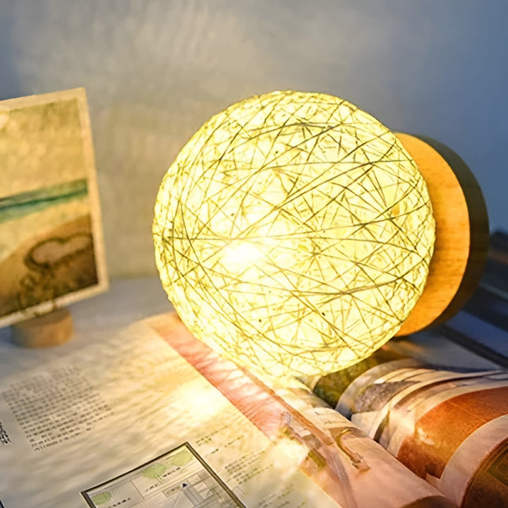 TwineGlow Light – Moderne USB-oppladbar Skantoe-rottinglampe