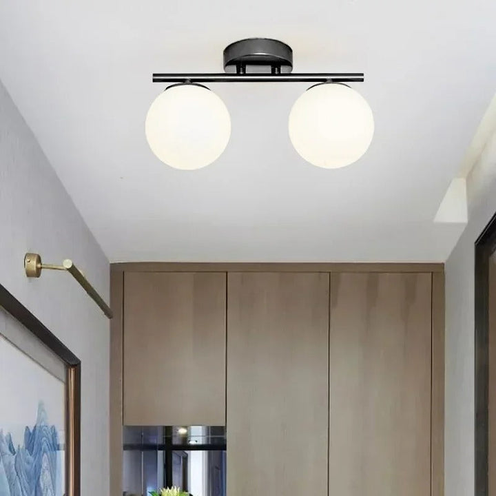 Skanto | Taklampe i nordisk stil laget av glass – Elegant hvit kule for ethvert rom