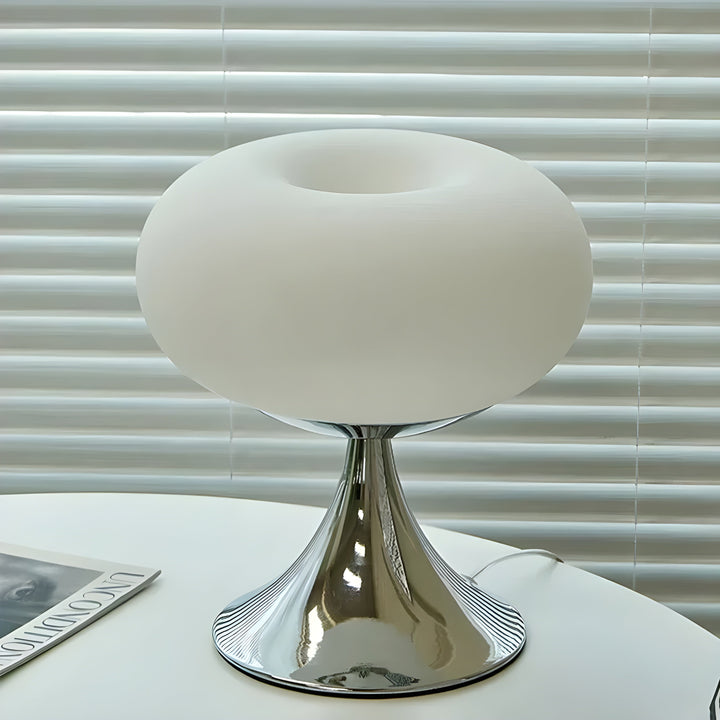 SereneCrystal Lampe - Elegant Retro Bordlampe | Skanto