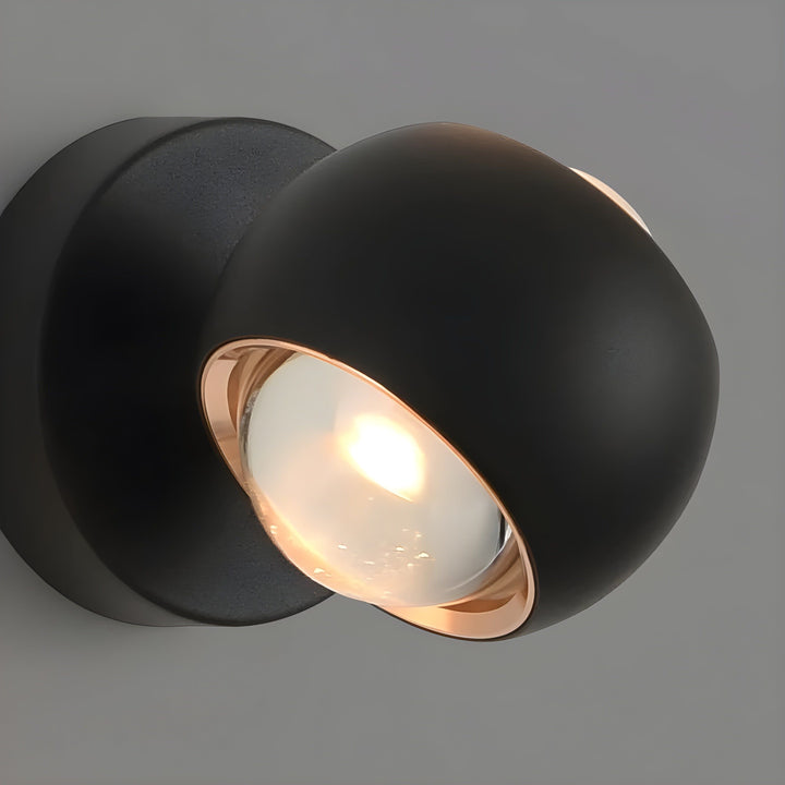 Skanto | Lys - Moderne svingbar innevegglampe