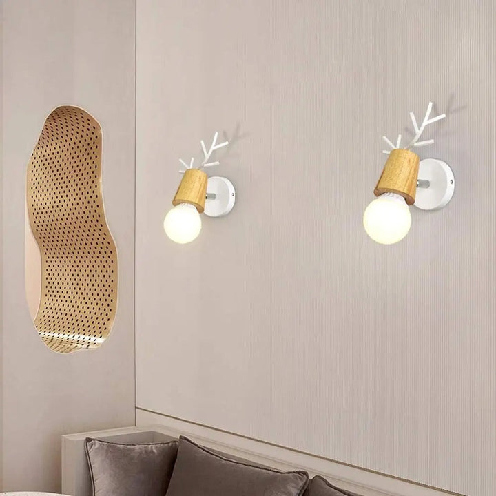 Deer Antler Vegglampe i Nordisk Stil Design | Skanto
