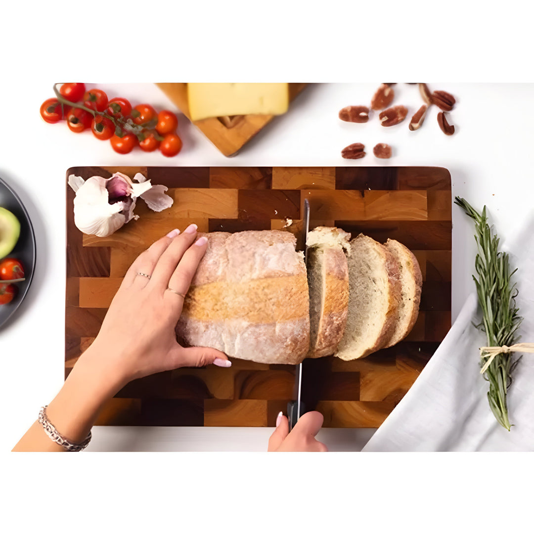 ChefHaven Board – Akasie Trettingbrett med Dobbeltsidet Overflate | Skanto