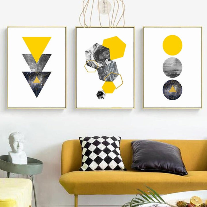 Abstrakte geometriske gule marmortriangler - lerret veggkunsttrykk | Skanto