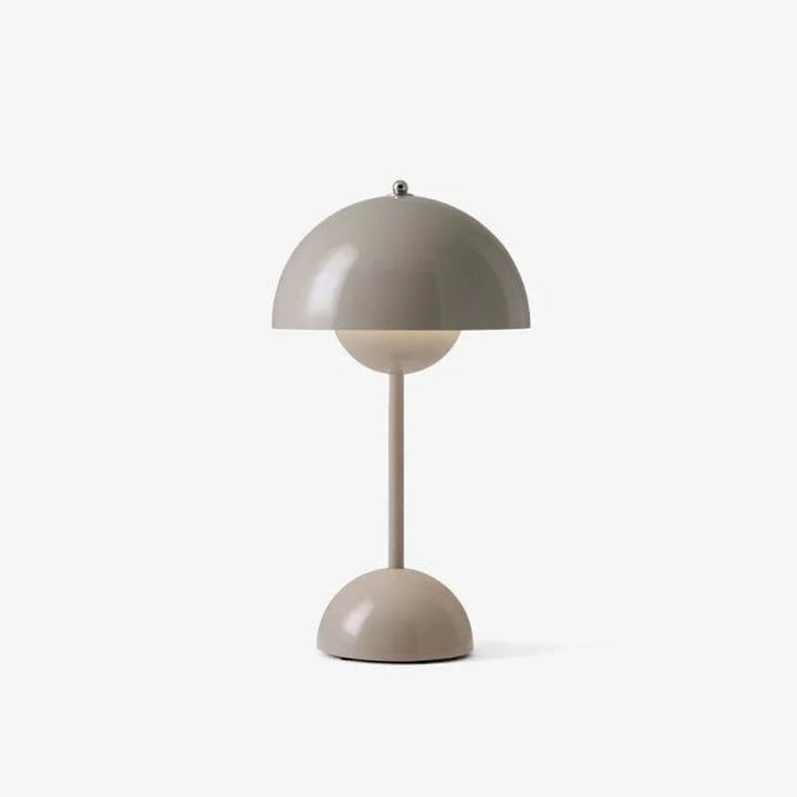 Skanto | Moderne Bordlampe - dette er USB ADVARSEL