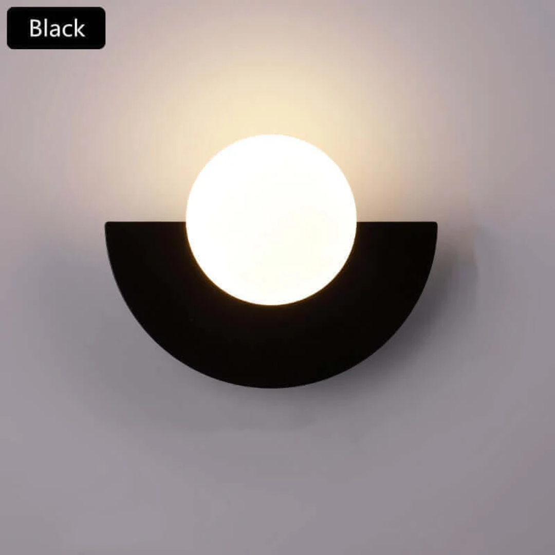Skanto | Metall Halvmåne Vegglampe - LunaMetal