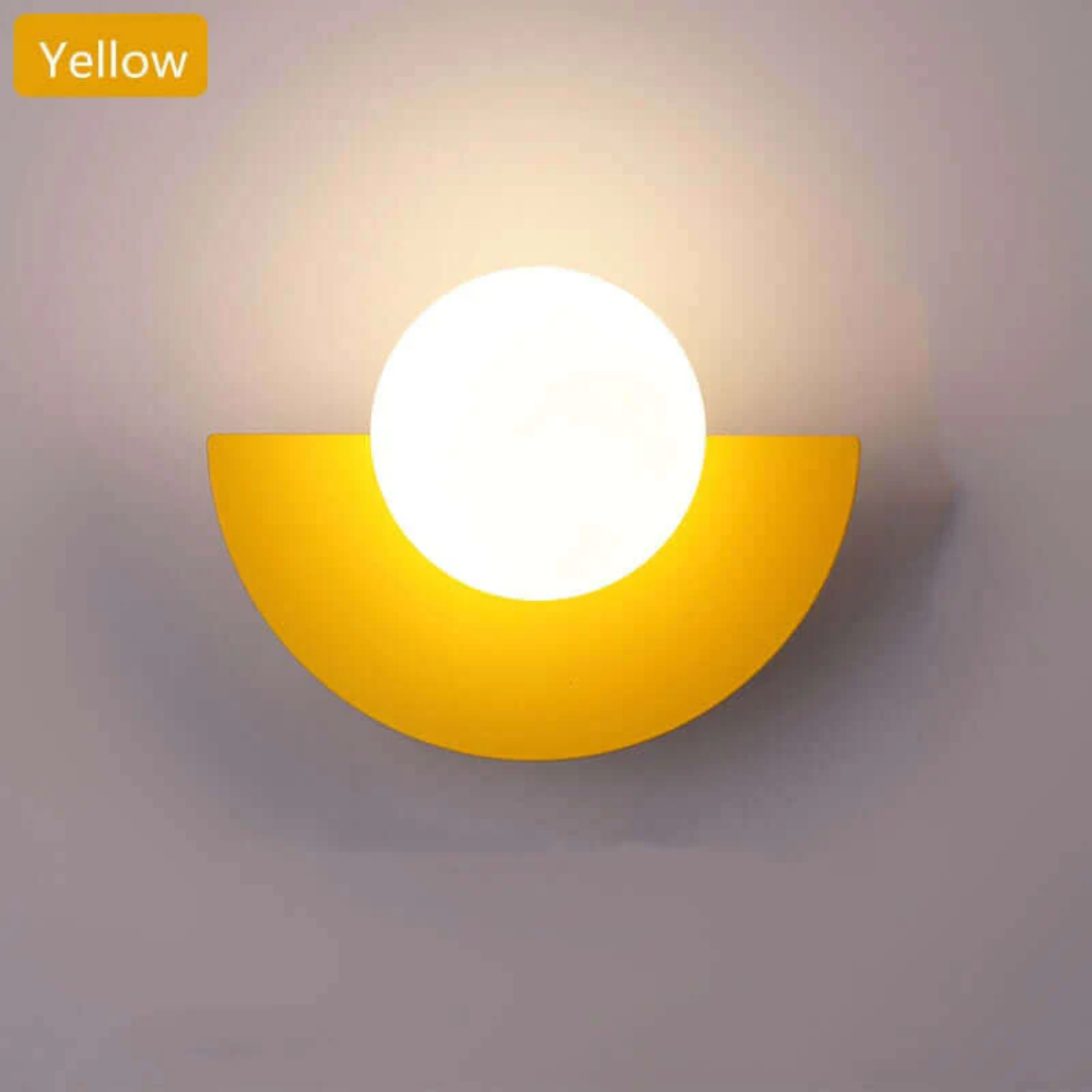 Skanto | Metall Halvmåne Vegglampe - LunaMetal