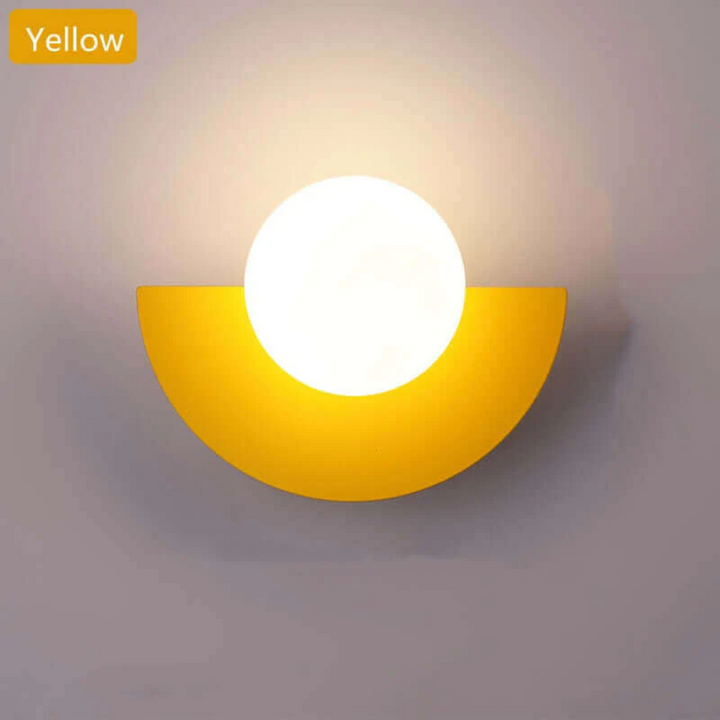 Skanto | Metall Halvmåne Vegglampe - LunaMetal