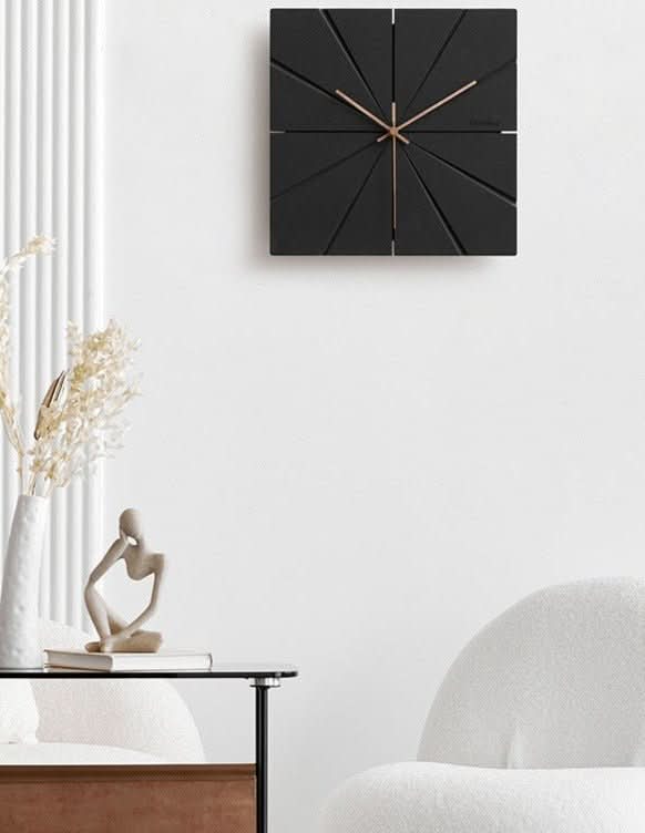 Skanto | Stille Moderne Veggur – 12" Dekorativ MDF Design