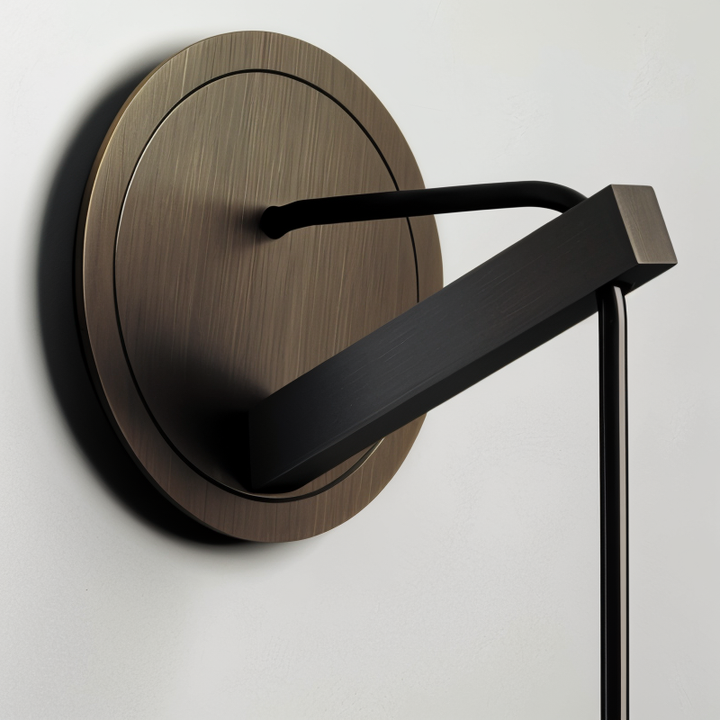 Skanto | Minimalist Vegglampe med Røykglass - Orvane