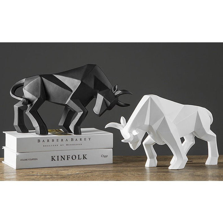 Skanto Bull Figurine