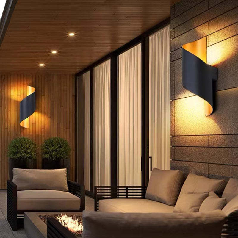 Skanto | Moderne Spiral LED Vegglampe - TwistLight
