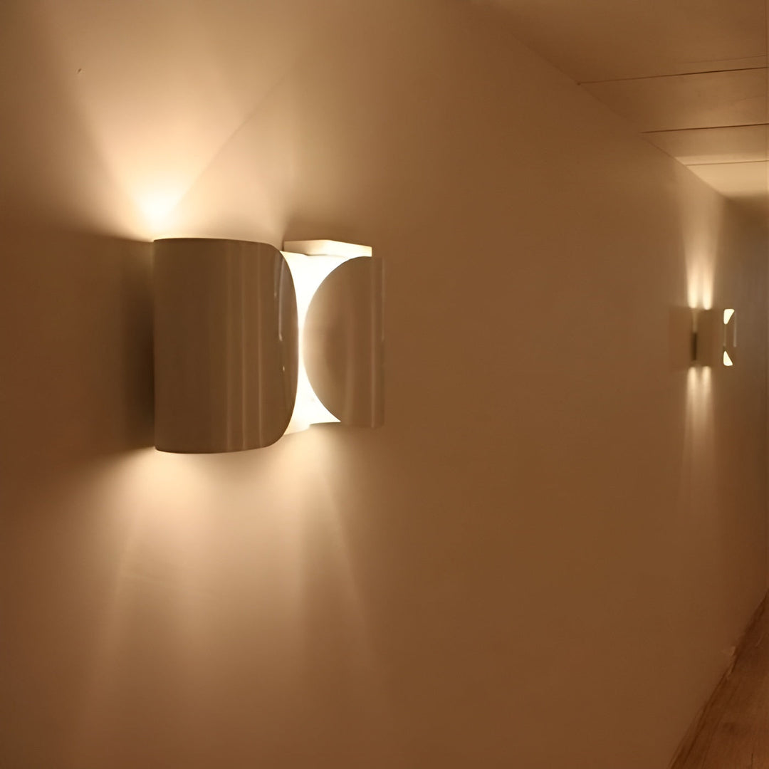 LuminaSquare Vegglampe - Moderne Design og Atmosfærisk Lys | Skanto