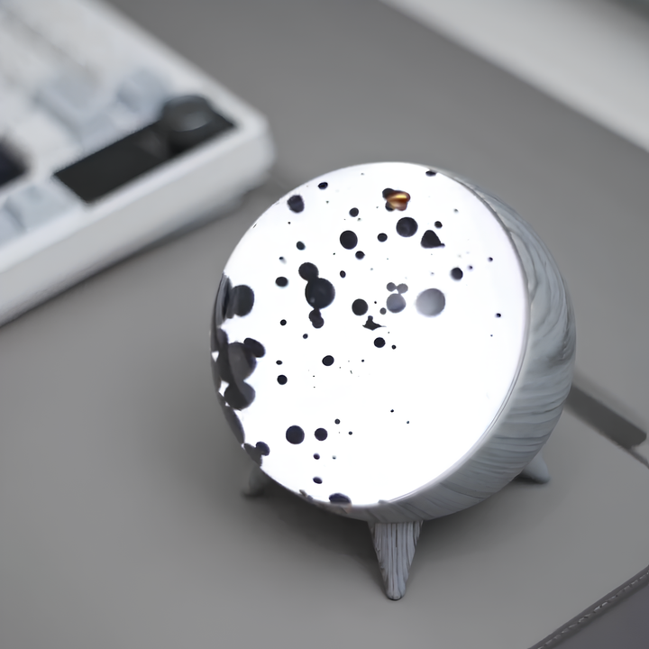 Skanto | Musikk-Reaktiv Ferrofluid Display - MagnePulse
