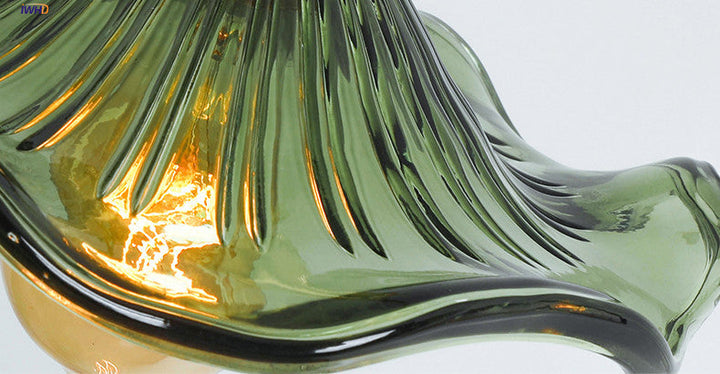Skanto | NORDISK DESIGN LED HENGENDE LAMPE | FARGET GLASS & KOPPER BELYSNING FOR SOVEROM, STUE & BAR