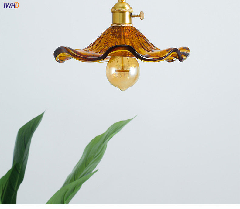 Skanto | NORDISK DESIGN LED HENGENDE LAMPE | FARGET GLASS & KOPPER BELYSNING FOR SOVEROM, STUE & BAR