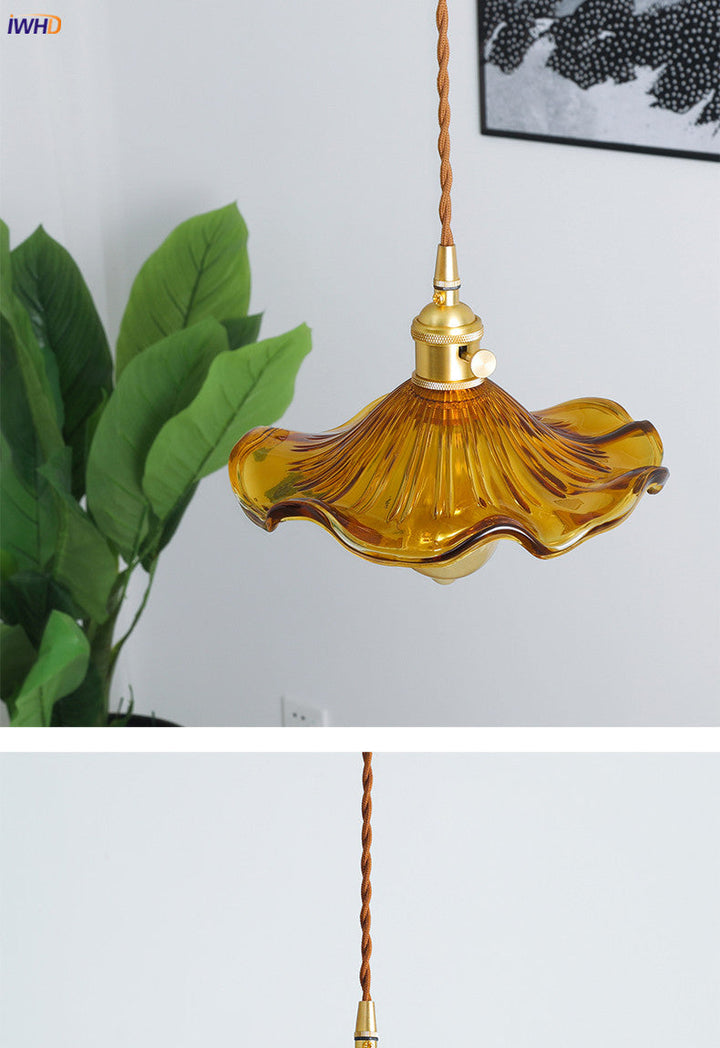 Skanto | NORDISK DESIGN LED HENGENDE LAMPE | FARGET GLASS & KOPPER BELYSNING FOR SOVEROM, STUE & BAR