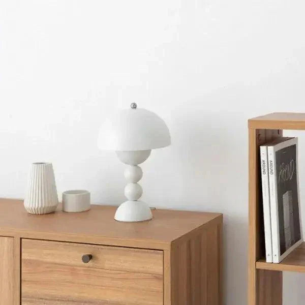 Skanto | FlowerLume - Stilig Floral Nordic Bordlampe