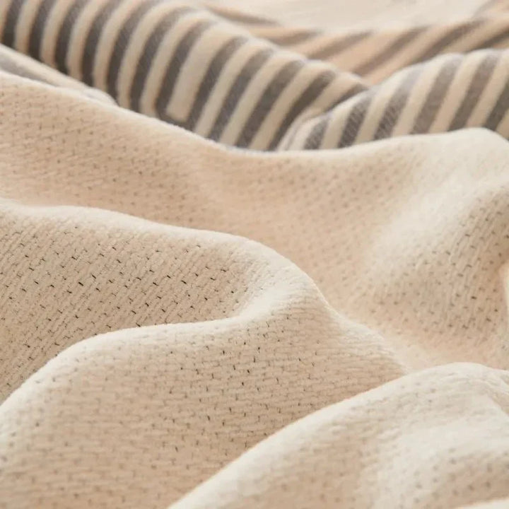 Skanto | Nordic Leisure Extravaganza Blanket